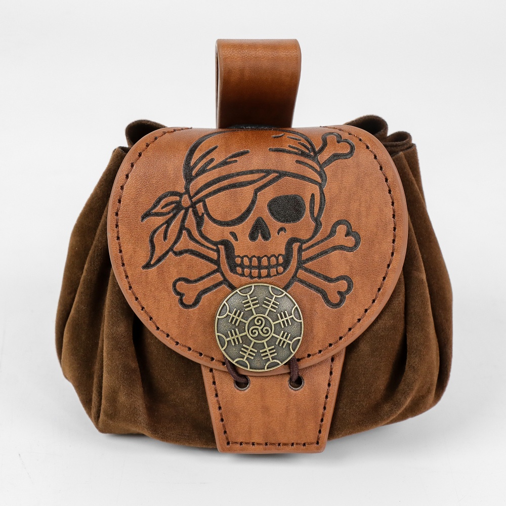 Halloween Medieval PU Leather  - огляд і ціна Cocktail Shaker Set